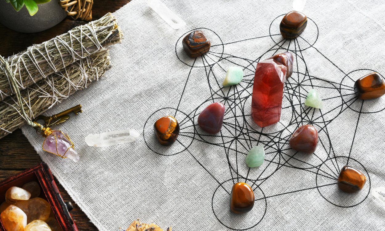 Crystal Grid Patterns: The Key to Amplifying Your Intentions